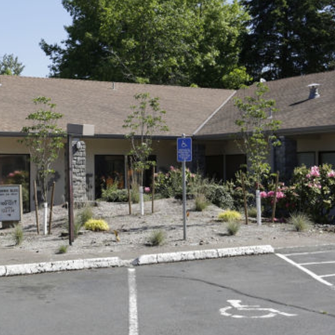 Professional Office For Sale 1610 12th Street SE